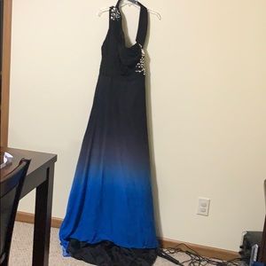 Prom gown, never been worn!